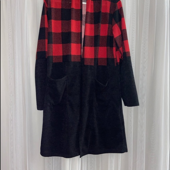 NWOT HEIMISH CARDIGAN - Picture 3 of 7